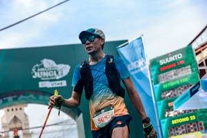 BIB: 5053, 140, 100
                            <button type="button" onclick="openModal(24869997)" class="btn btn-primary btn-sm float-right btn-popup" data-toggle="modal" data-target=".modal-high-quality">
                        <i class="fas fa-shopping-cart"></i> Add to Cart
                    </button>
                                            <button type="button" onclick="isThisMe(24869997, true)" class="btn btn-success btn-sm float-right btn-popup btn-isme hidden" data-toggle="tooltip" data-placement="bottom" title="นี่คือรูปของคุณใช่ไหม คลิกที่นี่เพื่อเอาเข้าอัลบั้ม">
                        <i class="fas fa-plus"></i> Add to album
                    </button>
                    <button type="button" onclick="isThisMe(24869997, false)" class="btn btn-warning btn-sm float-right btn-popup btn-isnotme hidden">
                        <i class="fas fa-ban"></i> Remove from album
                    </button>